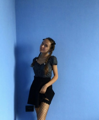 Мои услуги - это не только физическое удовлетворение, но и эмоциональное сближение. Я знаю, как создать неповторимую атмосферу и удовлетворить самые сокровенные желания. Мой опыт и индивидуальный подход позволяют мне предложить широкий спектр развлечений, от романтического свидания до пикантных экспериментов. Я предлагаю дискретность, безопасность и полное удовлетворение твоих фантазий. Позволь себе расслабиться и насладиться моей компанией. Ознакомься с моими фото и отзывами и доверься моему опыту. Отправь мне сообщение, и ты узнаешь, что такое настоящее удовольствие. 😘🔥 3406, 37 лет